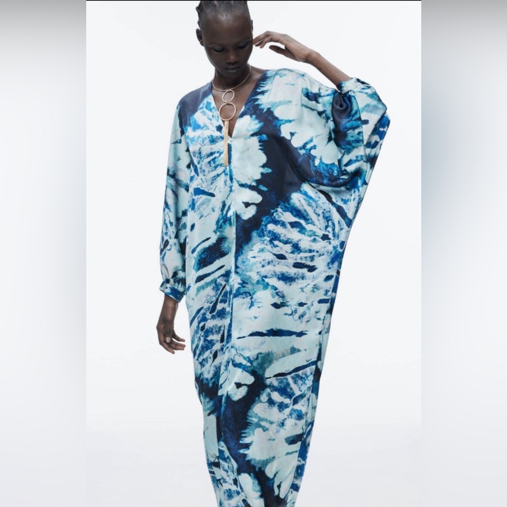 ▫️Zara▫️NWT Blue Tie Dye Print Kaftan Dress